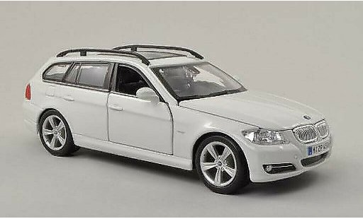 Bmw 330 Touring 1/24 Burago E91 (E91) blanche miniature
