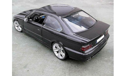 Bmw M3 coupe 1/18 Kyosho E36 miniature