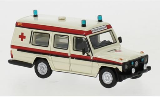 Miniature Mercedes Classe G 1/87 BoS Models G-classe Binz beige Ambulance 1985 Mercedes Classe G 1/87 BoS Models G-classe Binz beige Ambulance 1985 miniature