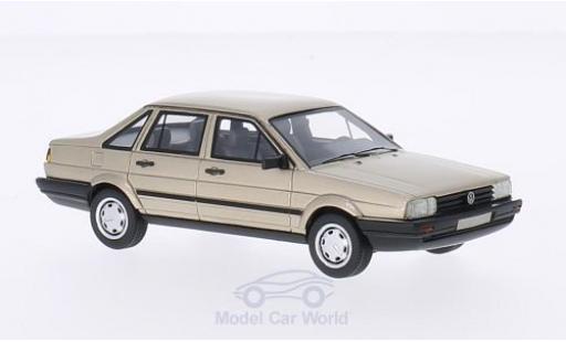 Miniature Volkswagen Passat 1/43 BoS Models /Santana metallise beige 1986 Volkswagen Passat 1/43 BoS Models /Santana metallise beige 1986 miniature