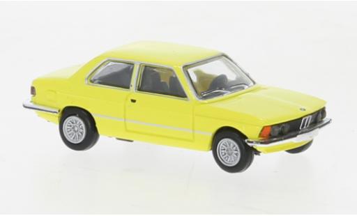 Miniature Bmw 323 1/87 Brekina i jaune clair 1975 Bmw 323 1/87 Brekina i jaune clair 1975 miniature