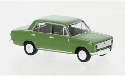 Miniature Fiat 124 1/87 Brekina vert 1966 Fiat 124 1/87 Brekina vert 1966 miniature