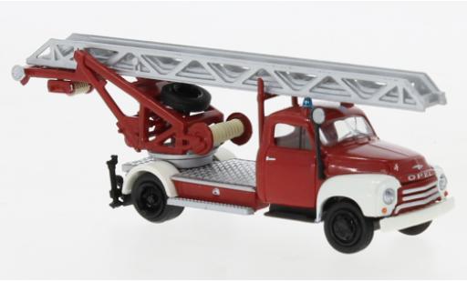Miniature Opel Blitz 1/87 Brekina DL 18 rouge/blanche 1952 Opel Blitz 1/87 Brekina DL 18 rouge/blanche 1952 miniature