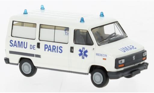 Miniature Peugeot J5 1/87 Brekina bus Samu de Paris (FR) 1982 Peugeot J5 1/87 Brekina bus Samu de Paris (FR) 1982 miniature