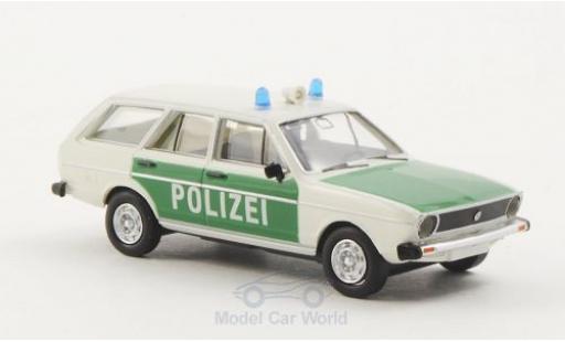 Miniature Volkswagen Passat 1/87 Brekina Variant Polizei (D) Volkswagen Passat 1/87 Brekina Variant Polizei (D) miniature