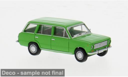 Miniature Fiat 124 1/87 Brekina Familiare verte 1966 1:87 Fiat 124 1/87 Brekina Familiare verte 1966 1:87 miniature