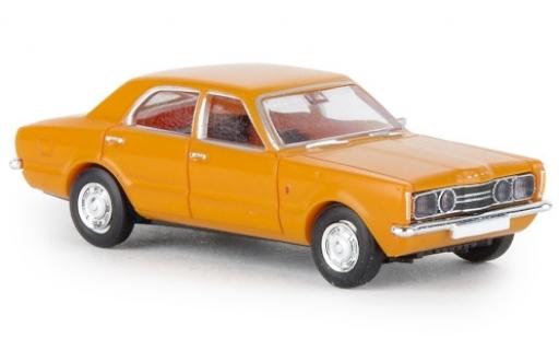 Miniature Ford Taunus 1/87 Brekina GT jaune 1972 Ford Taunus 1/87 Brekina GT jaune 1972 miniature