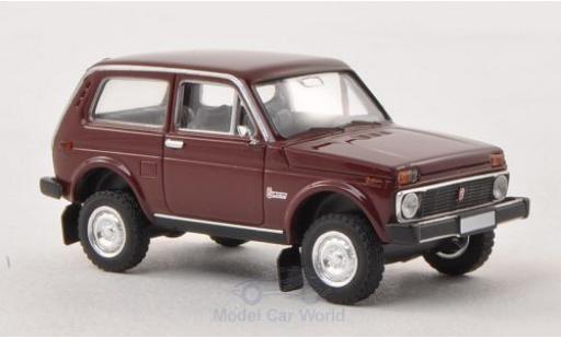 Miniature Lada Niva 1/87 Brekina rouge Lada Niva 1/87 Brekina rouge miniature