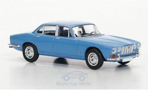 Jaguar XJ 6 1/87 Brekina 6 bleue miniature