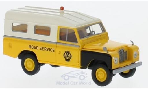 Land Rover 109 1/18 Brekina AA Road Service miniature