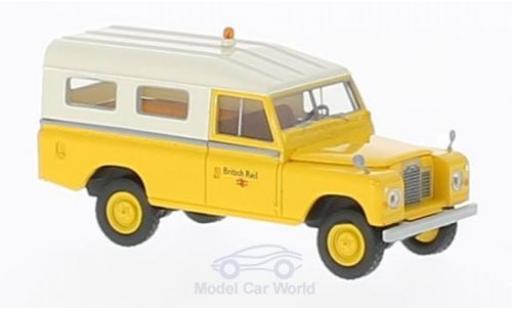Land Rover 109 1/18 Brekina British Rail miniature