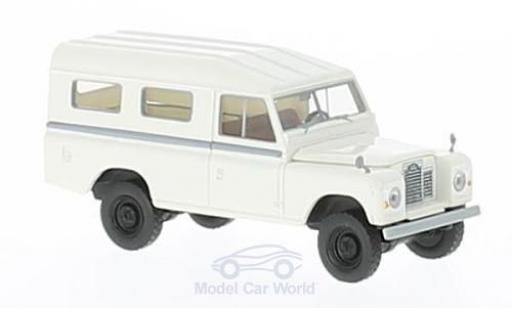 Land Rover 109 1/18 Brekina blanche miniature