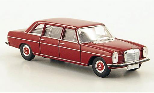 Miniature Mercedes 220 1/87 Brekina D lang (V115) rouge 1970 ohne Vitrine Mercedes 220 1/87 Brekina D lang (V115) rouge 1970 ohne Vitrine miniature