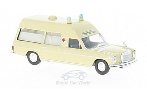 Miniature Mercedes /8 1/87 Brekina beige Krankenwagen ohne Vitrine Mercedes /8 1/87 Brekina beige Krankenwagen ohne Vitrine miniature