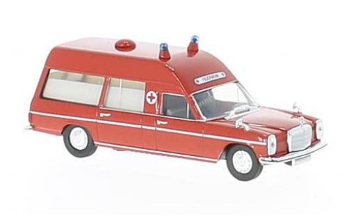 Miniature Mercedes /8 1/87 Brekina rouge ambulance Mercedes /8 1/87 Brekina rouge ambulance miniature