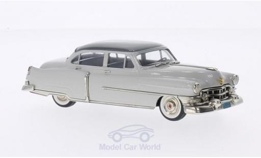 Miniature Cadillac Series 62 1/43 Brooklin 4-door Sedan grise/metallise grise 1952 Cadillac Series 62 1/43 Brooklin 4-door Sedan grise/metallise grise 1952 miniature