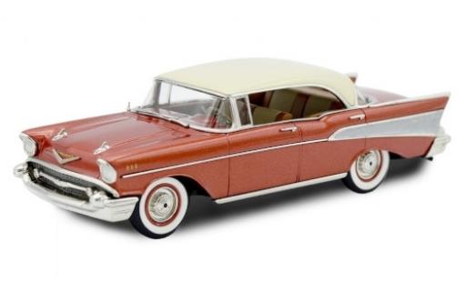 Miniature Chevrolet Bel Air 1/43 Brooklin 4-door Hardtop metallise kupfer/beige 1957 Chevrolet Bel Air 1/43 Brooklin 4-door Hardtop metallise kupfer/beige 1957 miniature