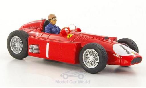 Miniature Ferrari D50 1/43 Brumm No.1 GP Großbritannien 1956 mit Fahrerfigur J.M.Fangio Ferrari D50 1/43 Brumm No.1 GP Großbritannien 1956 mit Fahrerfigur J.M.Fangio miniature