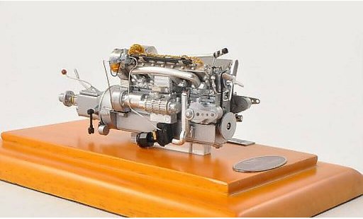 Bugatti 57 SC 1/18 CMC Motor-Aggregat 1938 miniature