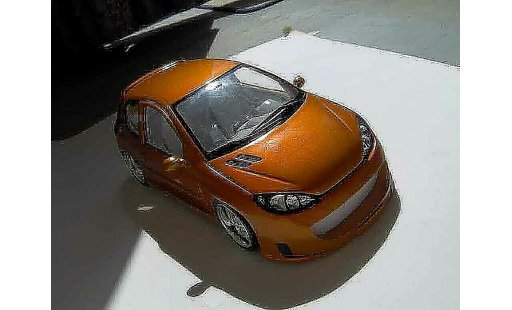 Peugeot 206 RC 1/18 Norev orange miniature
