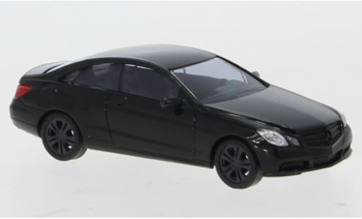 Miniature Mercedes Classe E 1/87 Busch Coupe (C207) noire 2009 Black Edition Mercedes Classe E 1/87 Busch Coupe (C207) noire 2009 Black Edition miniature