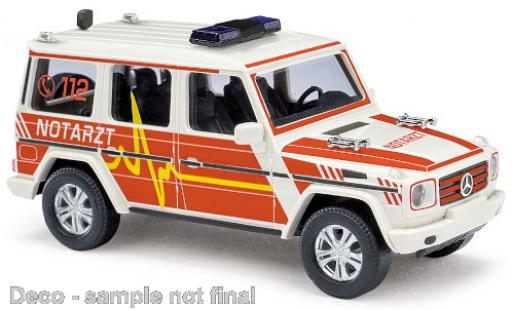 Miniature Mercedes Classe G 1/87 Busch Notarzt 1990 Mercedes Classe G 1/87 Busch Notarzt 1990 miniature