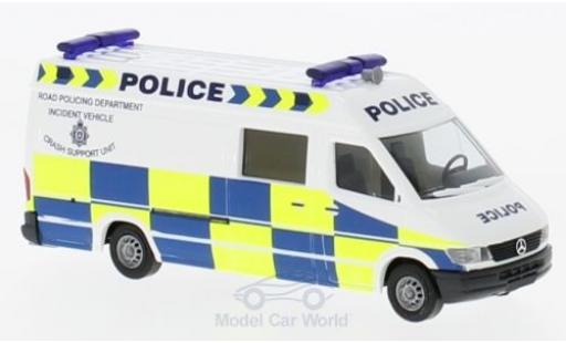Miniature Mercedes Classe GLA 1/87 Busch Sprinter Polizei England 1995 Mercedes Classe GLA 1/87 Busch Sprinter Polizei England 1995 miniature