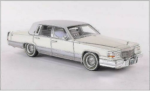 Cadillac Brougham Sedan 1/43 GLM beige/mat-blanche 1991 miniature