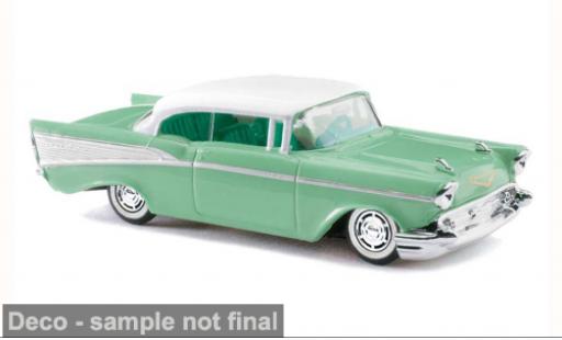 Chevrolet Bel Air 1/87 Busch verte/blanche 1957 1:87 miniature