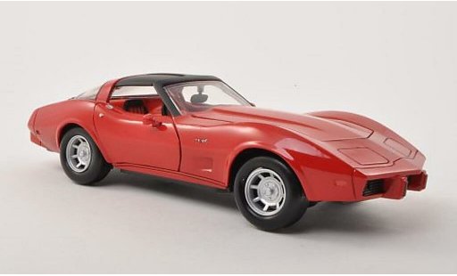 Chevrolet Corvette Coupe 1/24 Motormax C3 rouge/mat-noire 1979 miniature