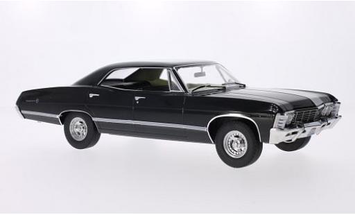Chevrolet Impala 1/18 MCG noire 1967 1:18