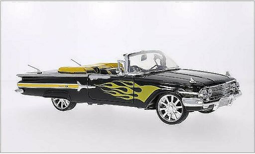 Chevrolet Impala tuning 1/18 Motormax noire/Dekor 1960 miniature