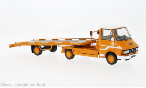 Citroen C3 1/43 IXO 5 D orange/blanche 1980 1:43