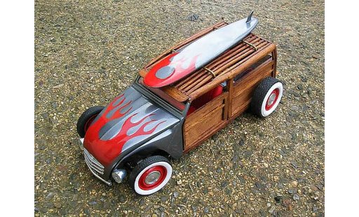 Citroen 2CV Berline 1/18 Solido woody the wooden horse hot rod miniature