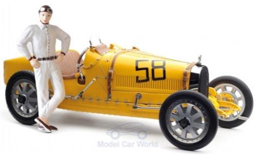 Miniature Bugatti 35 1/18 CMC T Grand Prix jaune No.58 mit Frauen-Fahrerfigur Bugatti 35 1/18 CMC T Grand Prix jaune No.58 mit Frauen-Fahrerfigur miniature