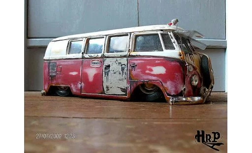 Volkswagen Combi Base 1/18 Solido hoodride miniature
