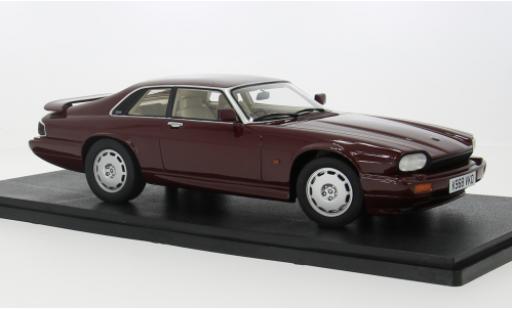 Miniature Jaguar XJ 1/18 Cult Scale Models R-S rouge 1993 1:18 Jaguar XJ 1/18 Cult Scale Models R-S rouge 1993 1:18 miniature