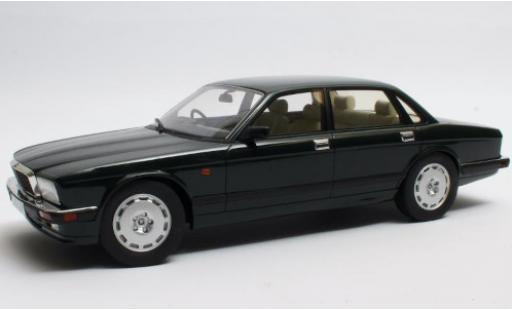 Miniature Jaguar XJ 1/18 Cult Scale Models R (40) verte RHD 1990 Jaguar XJ 1/18 Cult Scale Models R (40) verte RHD 1990 miniature