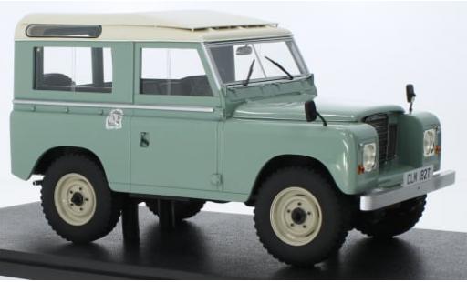 Land Rover 88 1/18 Cult Scale Models Series III verte RHD 1978 1:18 miniature