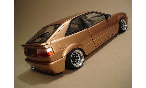 Volkswagen Corrado VR6 1/18 Revell jantes ats miniature