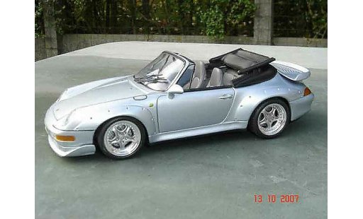 Porsche 911 GT2 1/18 Ut Models cabriolet miniature