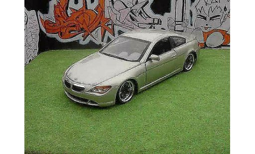 Bmw 645 Cabriolet 1/18 Hot Wheels E63 ci coupe couleur champagne dub style miniature