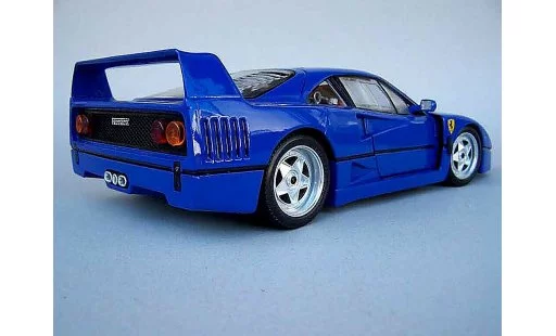 Ferrari F40 Coupe 1/18 Burago stradale bleue rfr sport miniature