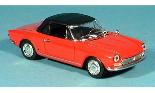 Miniature Fiat 124 1/43 Vitesse Sport rouge 1:43 Fiat 124 1/43 Vitesse Sport rouge 1:43 miniature