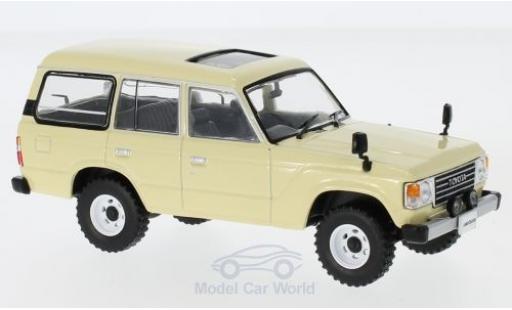 Miniature Toyota Land Cruiser 1/43 First 43 Models LC60 beige RHD 1982 Toyota Land Cruiser 1/43 First 43 Models LC60 beige RHD 1982 miniature