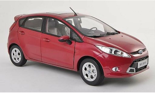 Ford Fiesta Berline 1/18 Paudi lila 5-Turer 2011 miniature