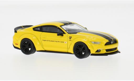 Ford Mustang 1/64 Mini GT LB Works jaune/noire 2015 1:64 miniature