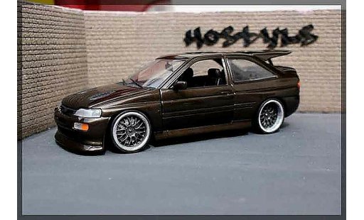 Ford Escort Cosworth 1/18 Ut Models darkgolden jantes gt1 miniature