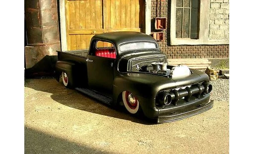 Ford F-100 Pickup 1/18 Welly F 100 pick up 1951 devil spirit miniature
