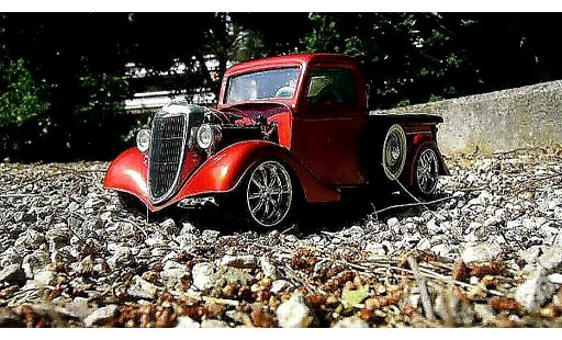Ford 1934 Hot Rod 1/18 Solido rouge moteur prepare miniature